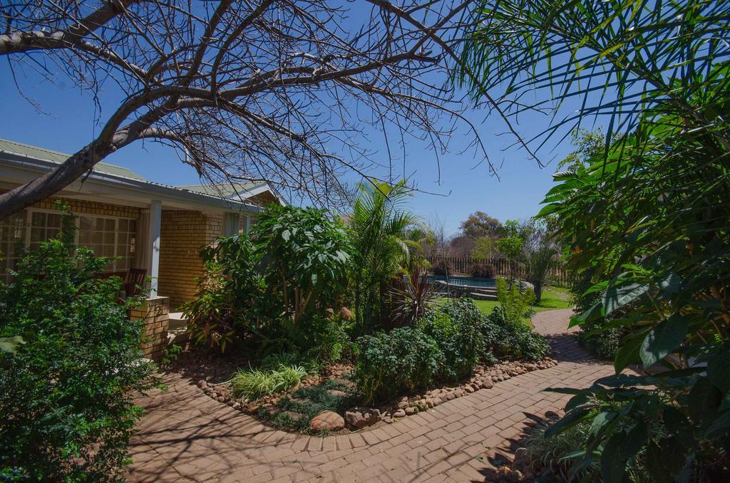 Chobe River Cottages Kasane Exterior photo