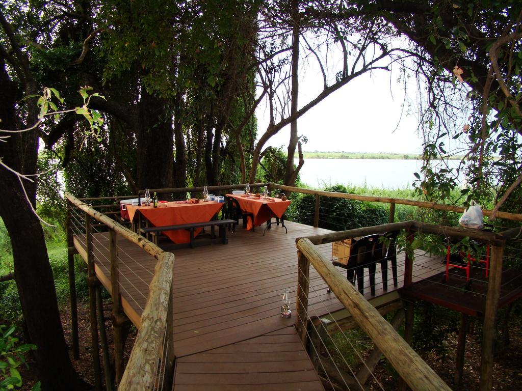 Chobe River Cottages Kasane Exterior photo