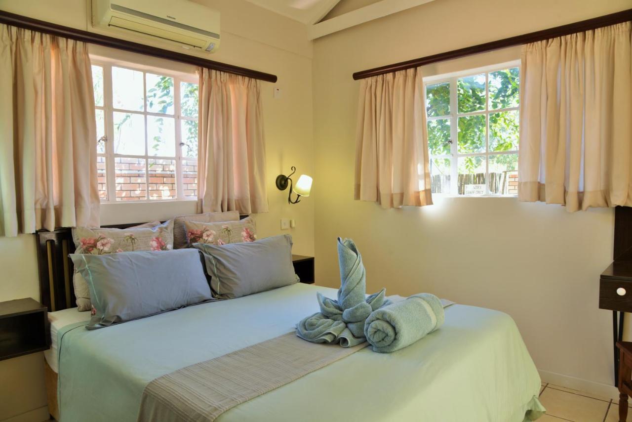 Chobe River Cottages Kasane Exterior photo