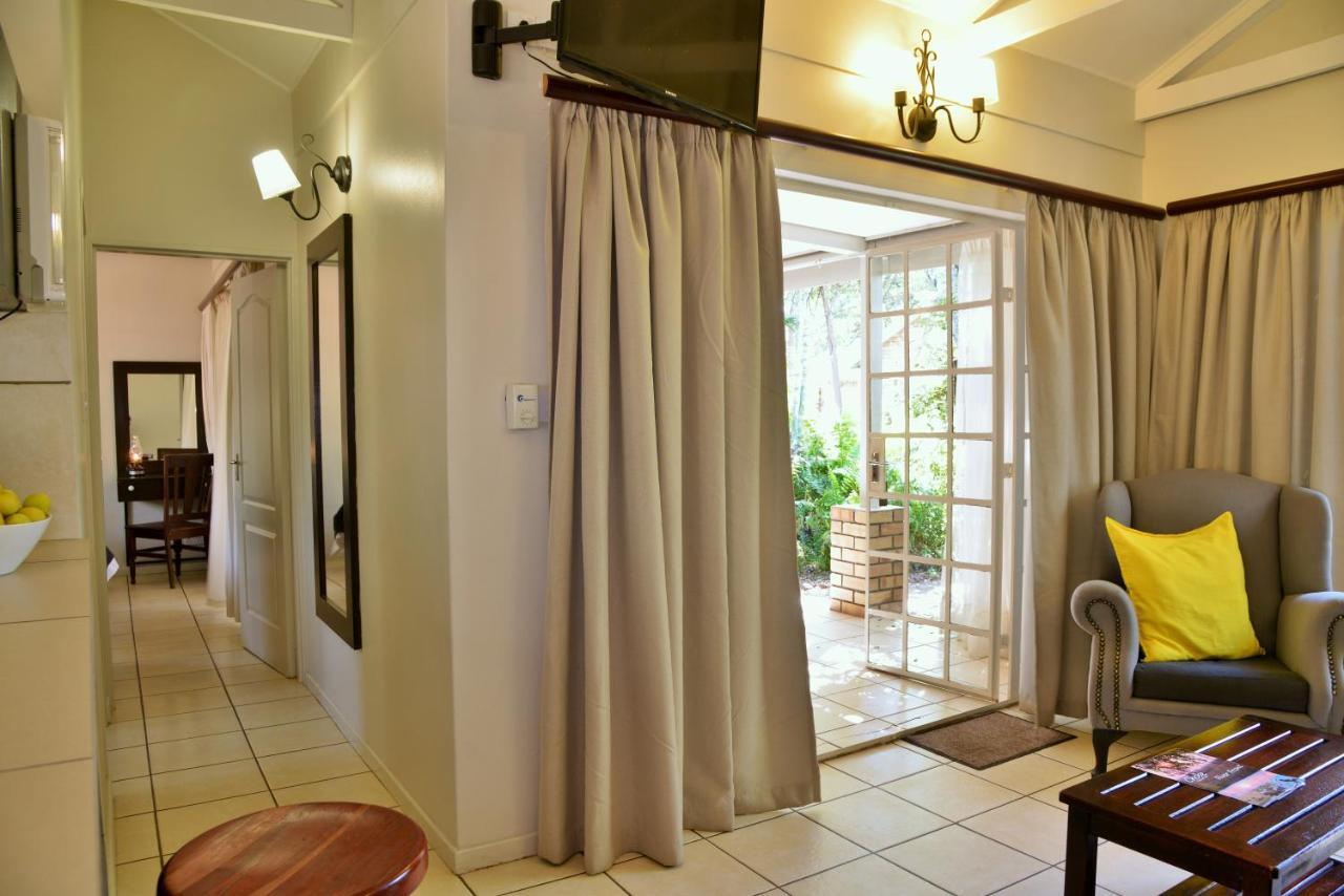 Chobe River Cottages Kasane Exterior photo